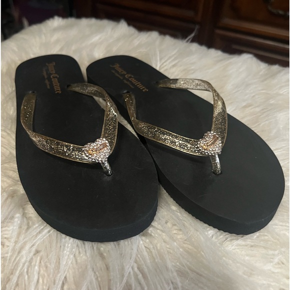 New Juicy Couture Flip Flops with Sparkly Heart Logo Size 7 - Picture 4 of 11